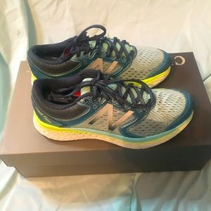 Womens new balance running shoes
